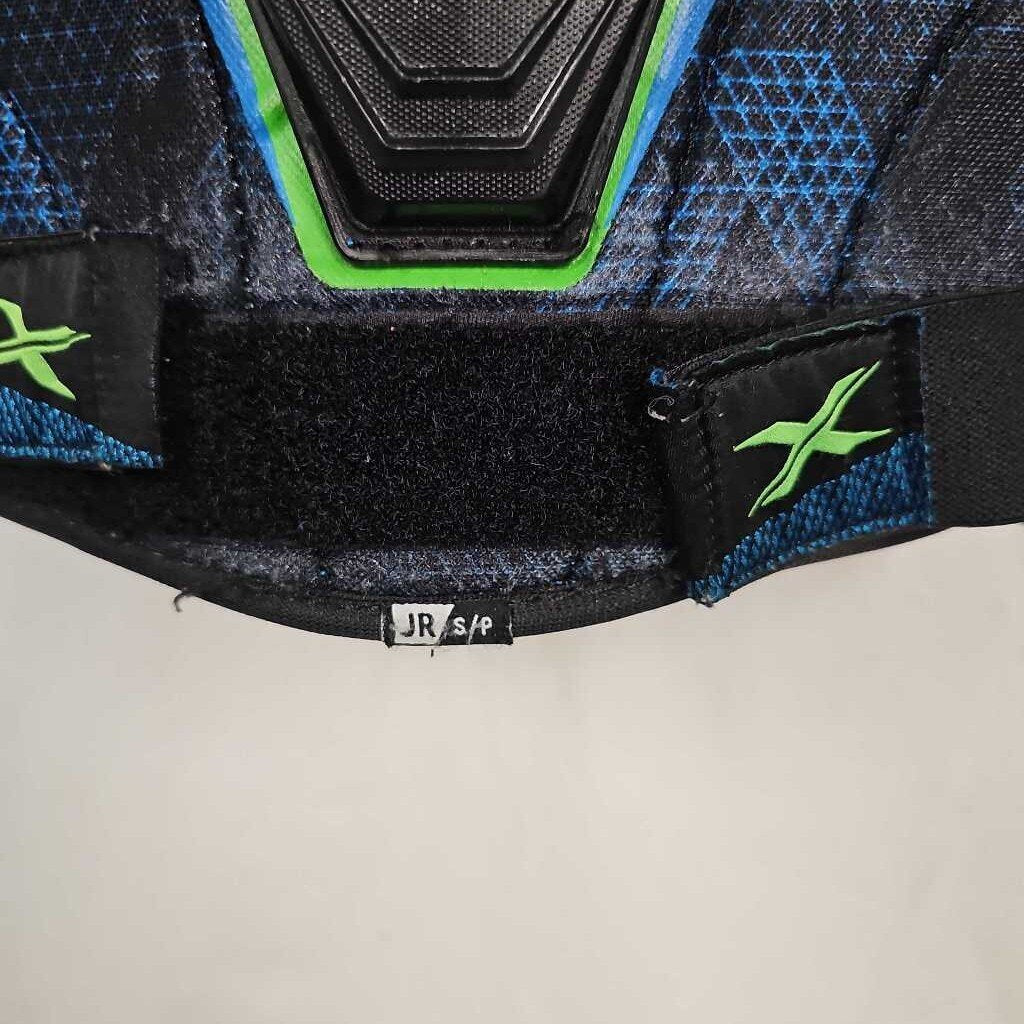 Bauer X Junior Hockey Shoulder Pads, Size Jr Small