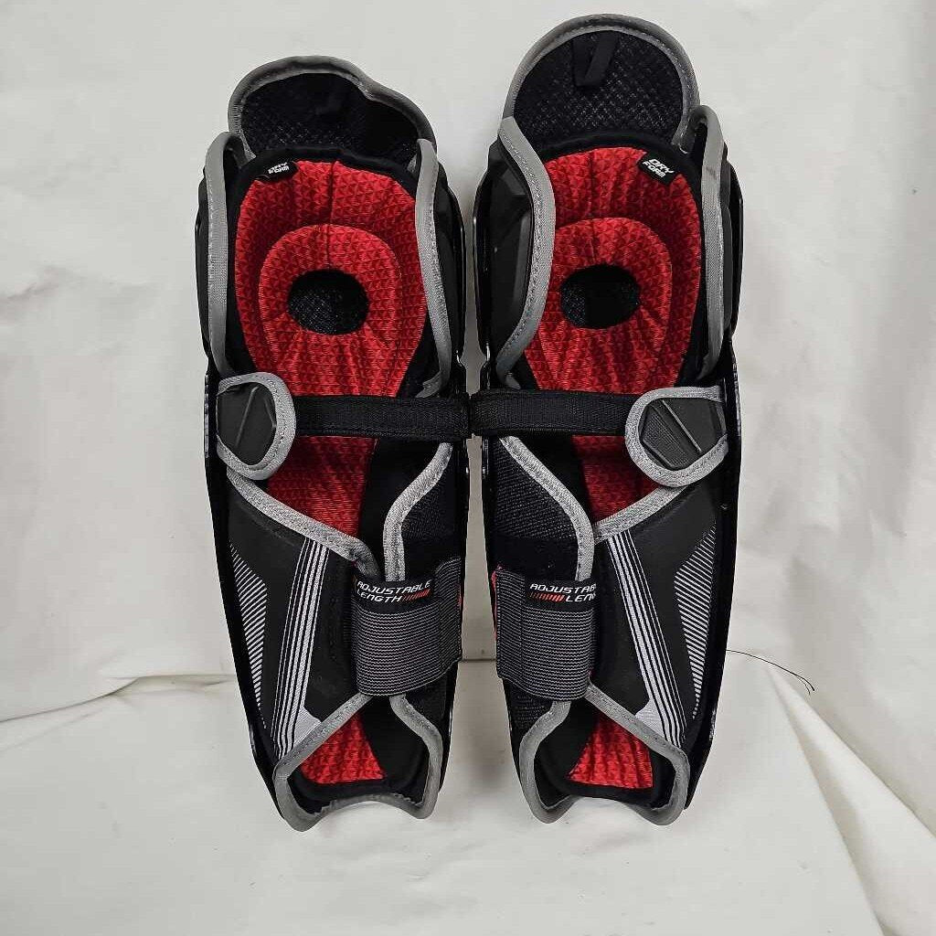 CCM Jetspeed FT390 Junior Hockey Shin Guards, Size 13"
