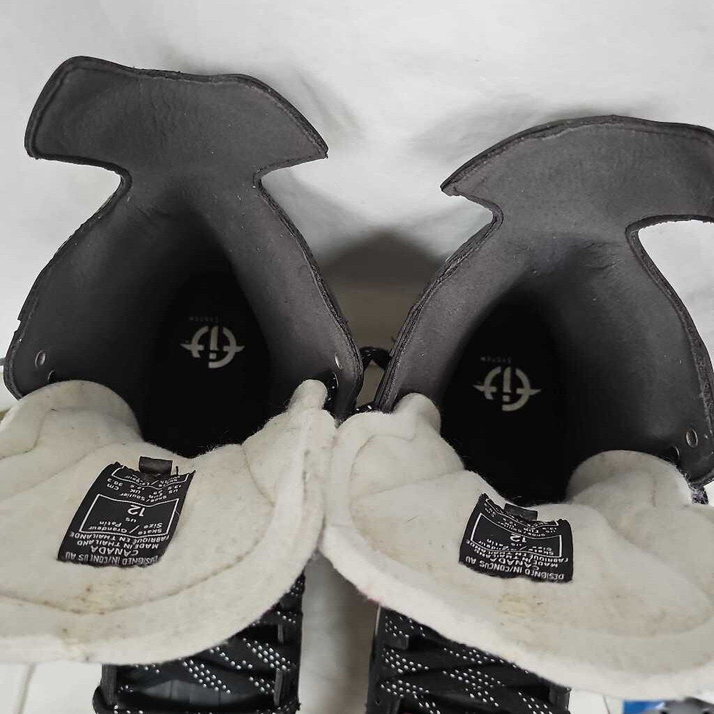 CCM Vector V08 Roller Hockey Skates, Size 12
