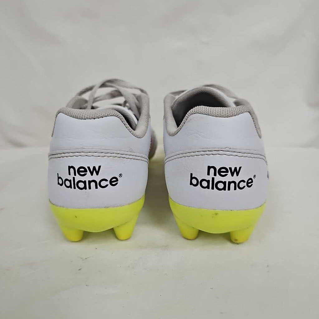 New Balance 442 Soccer Cleats, Size 2.5