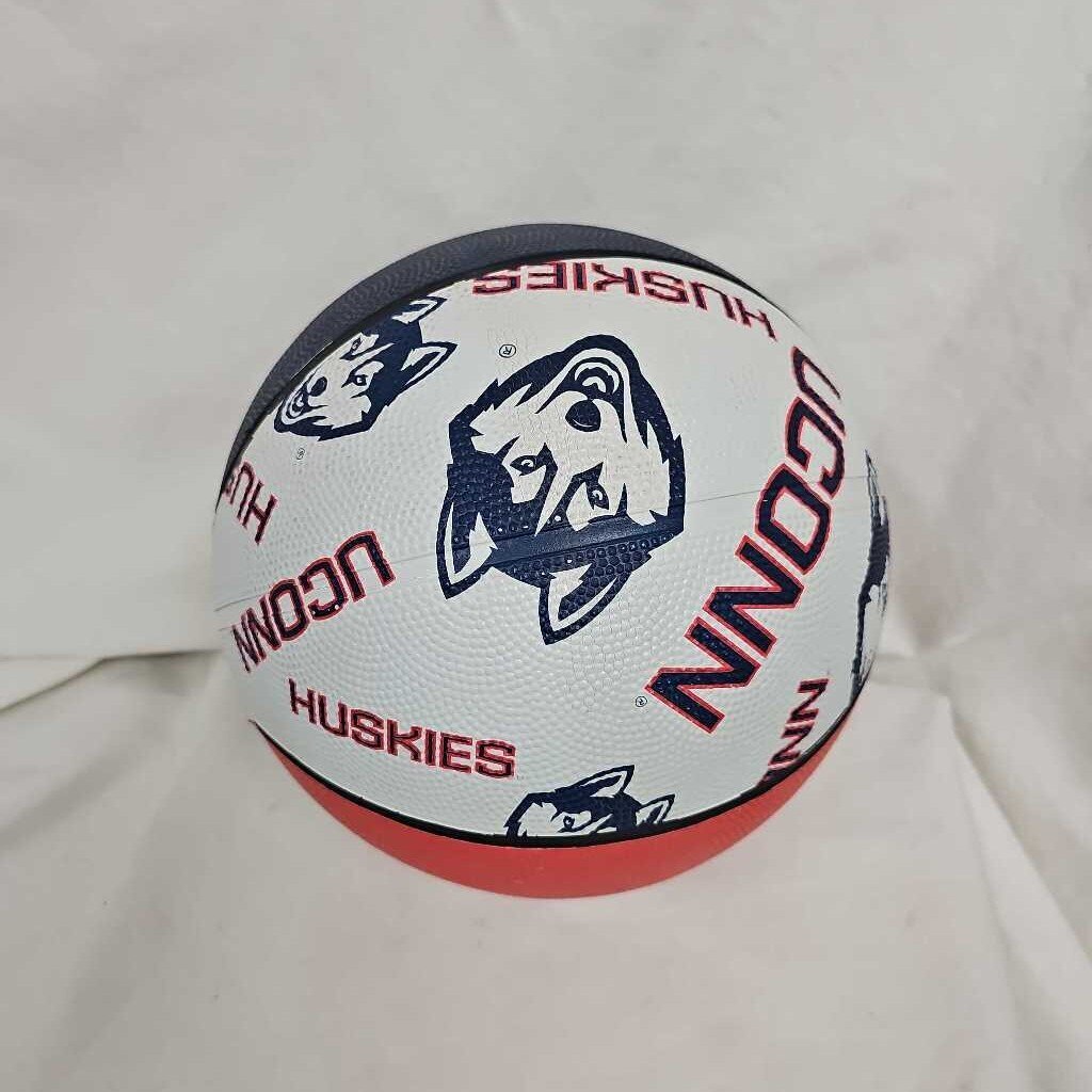 Baden UConn Huskies Basketball