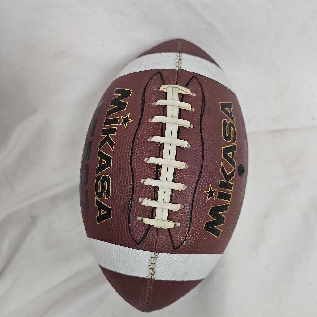 Mikasa F5507 Ultra Grip Football, Youth