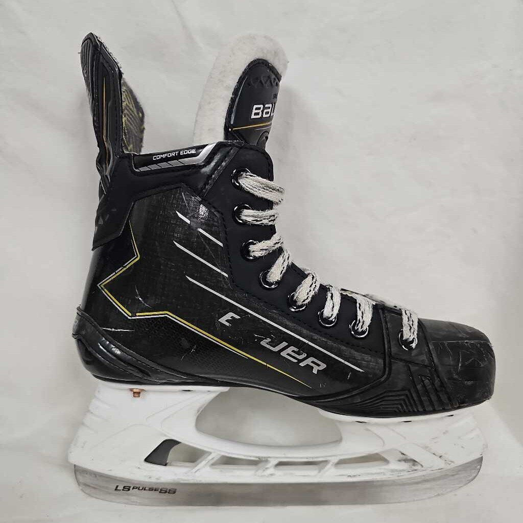 Bauer Supreme M40 Intermediate Hockey Skates, Size 4.5 Fit 2