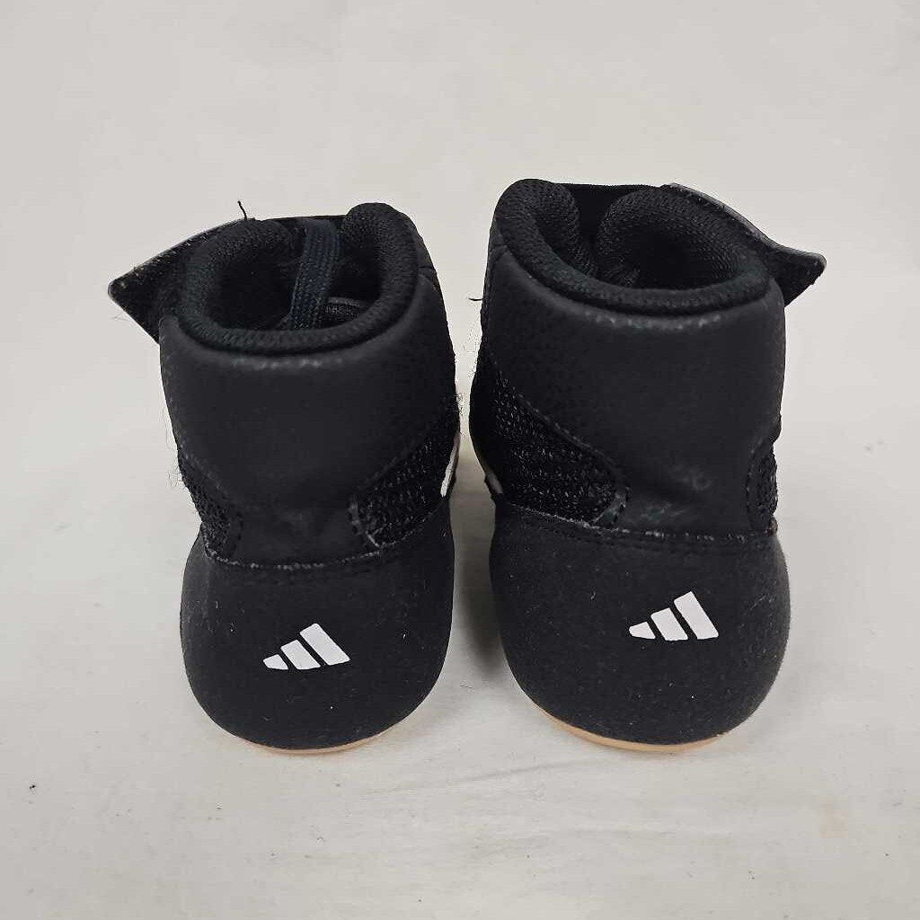 Adidas HVC 2 Youth Wrestling Shoes, Size 1