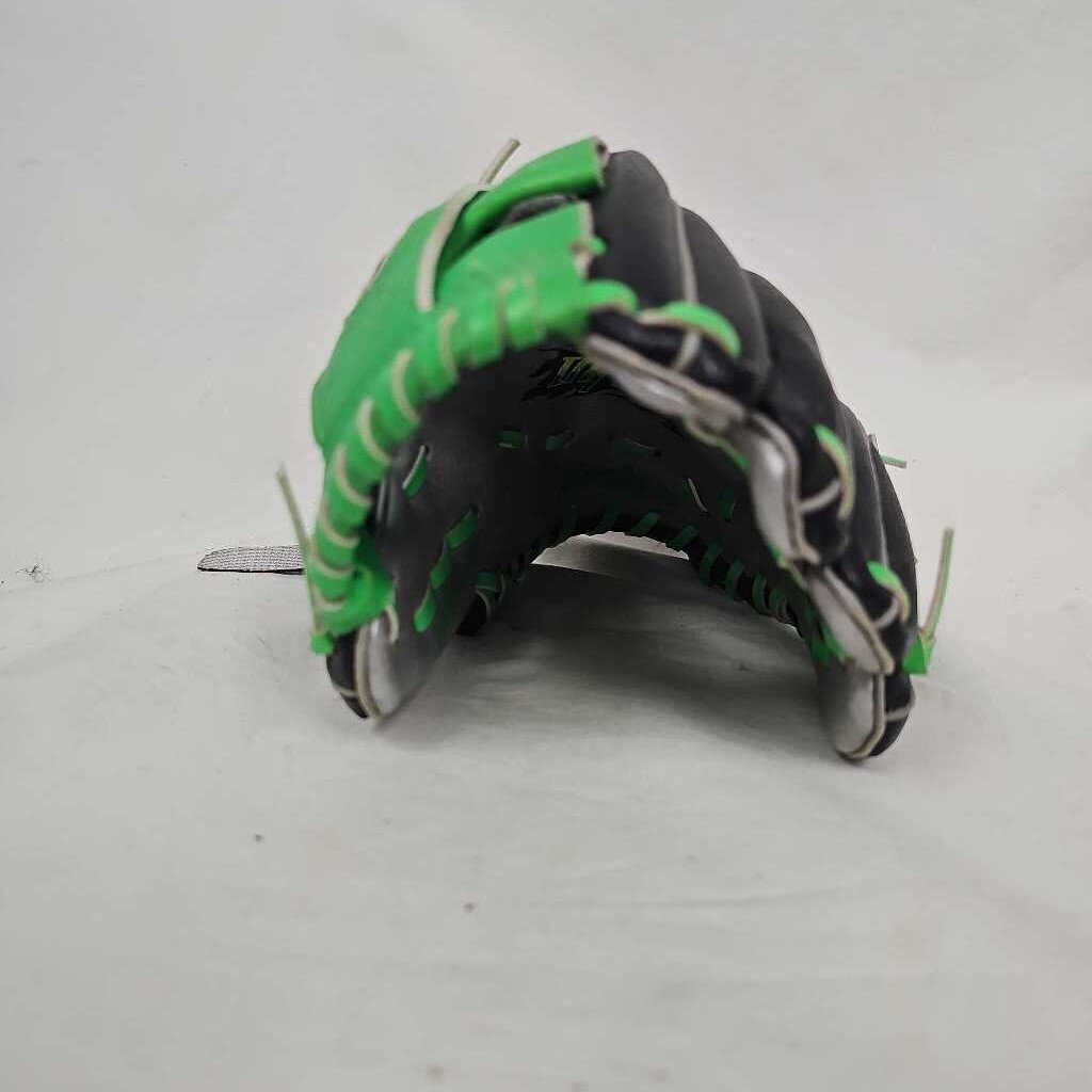 Franklin Inferno T-Ball Glove, 9" RHT