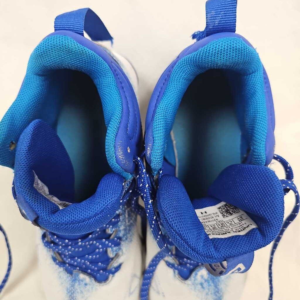 Under Armour Spotlight Lux 2.0 Football Cleats, Size 6