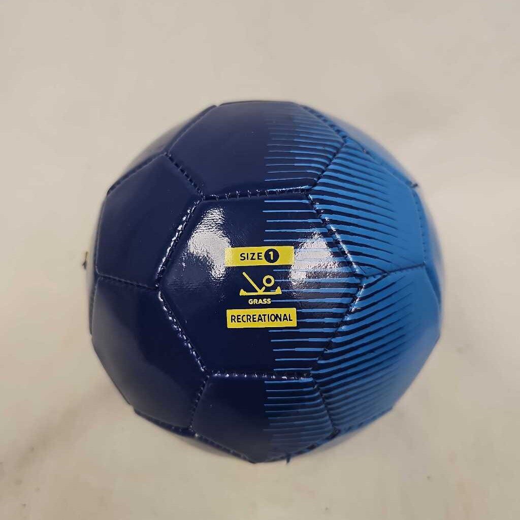 Umbro Mini Soccer Ball, Size 1