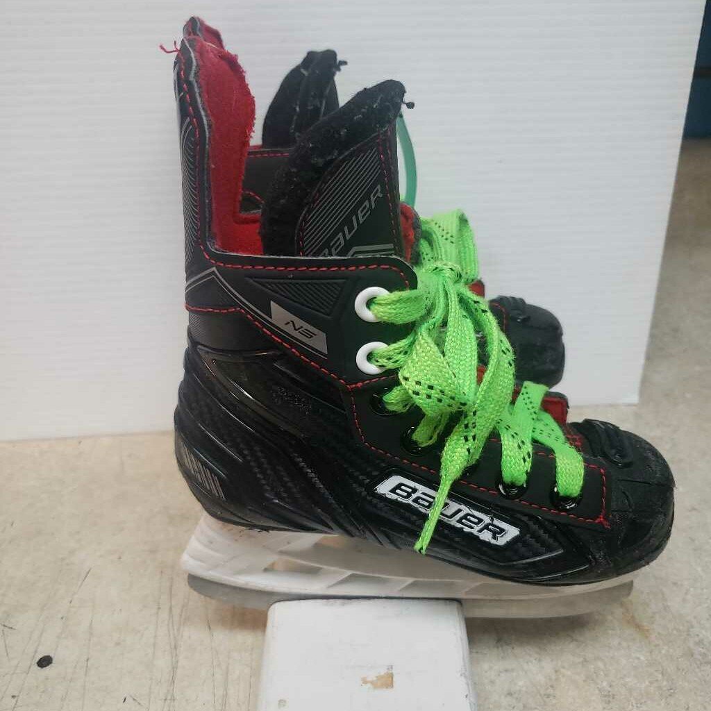 Bauer NS Hockey Skates