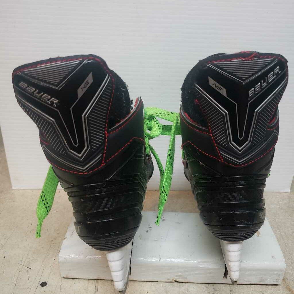 Bauer NS Hockey Skates