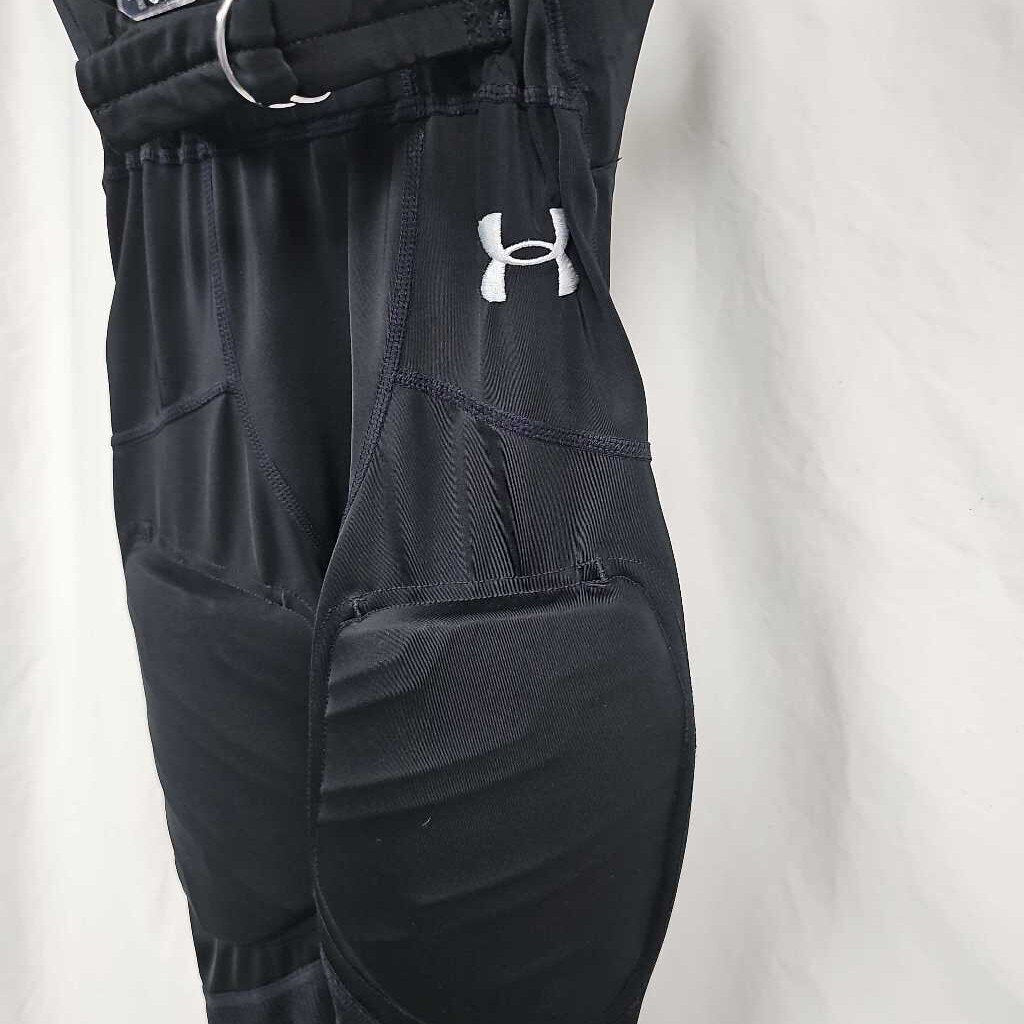 Under Armour Gameday Integrated Football Pants, Youth Medium