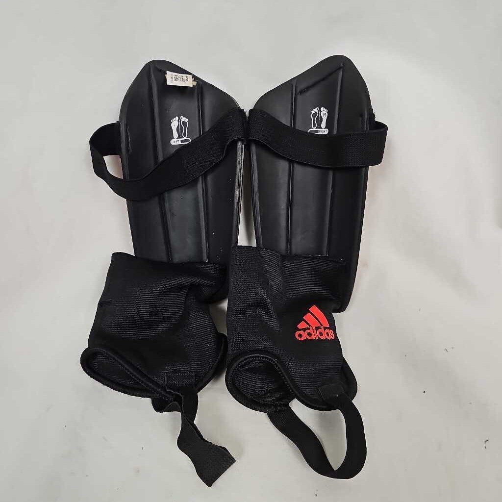 Adidas Stirrup Style Soccer Shin Guards, Junior Size