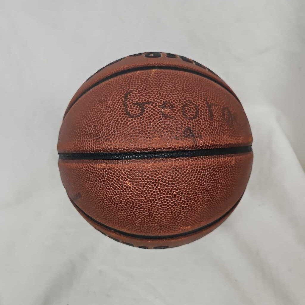 Wilson NCAA Special Edition Basketball, 27.5"