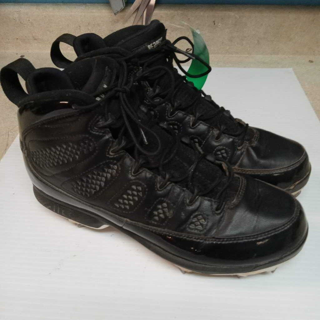 Nike Air Jordan Baseball Cleats