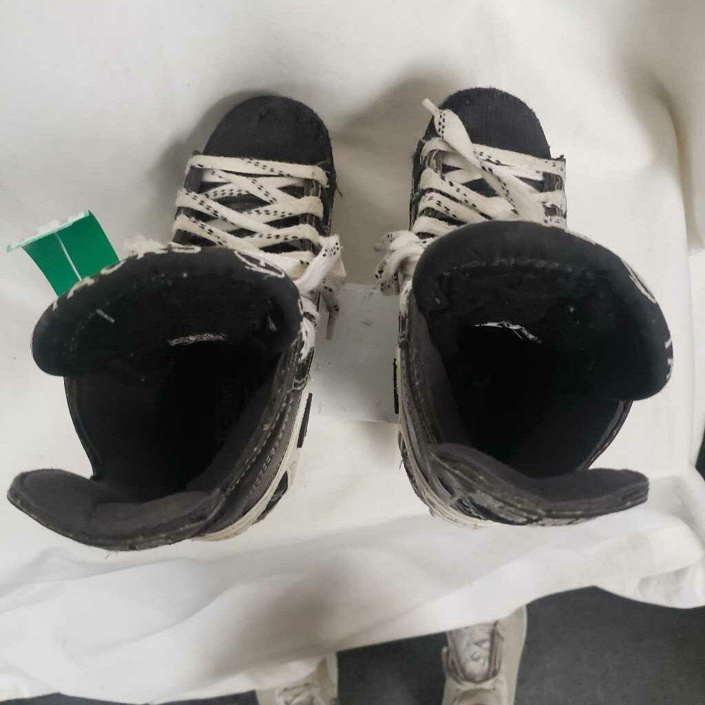 CCM Super Tacks 652 Hockey Skates, Size 1
