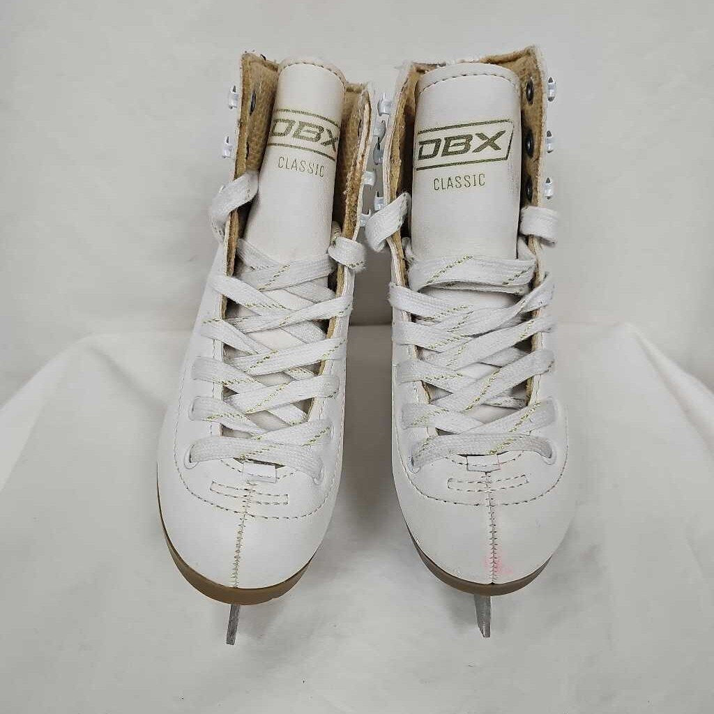 DBX Classic Youth Figure Skates, Size Y11