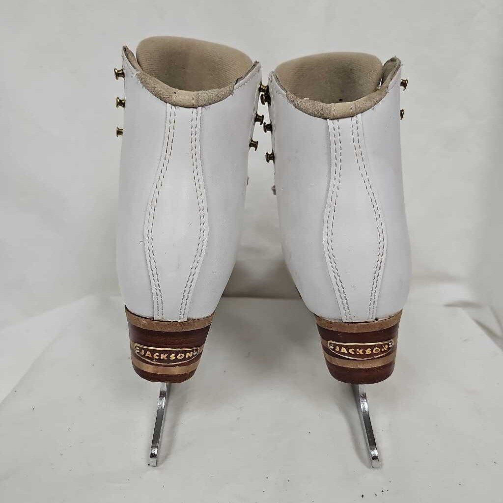 Jackson Elle Figure Skates, Size 1 C