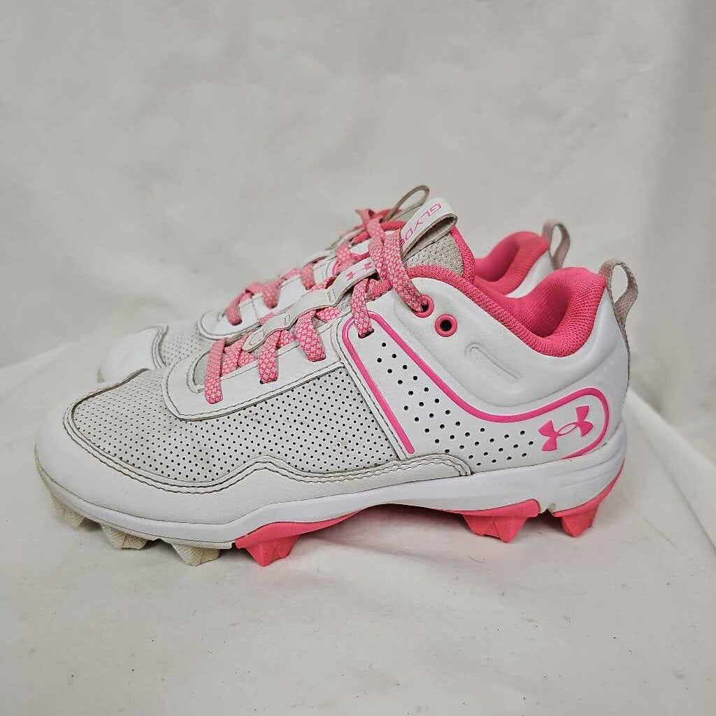 Under Armour Glyde Softball Cleats, Size 2.5