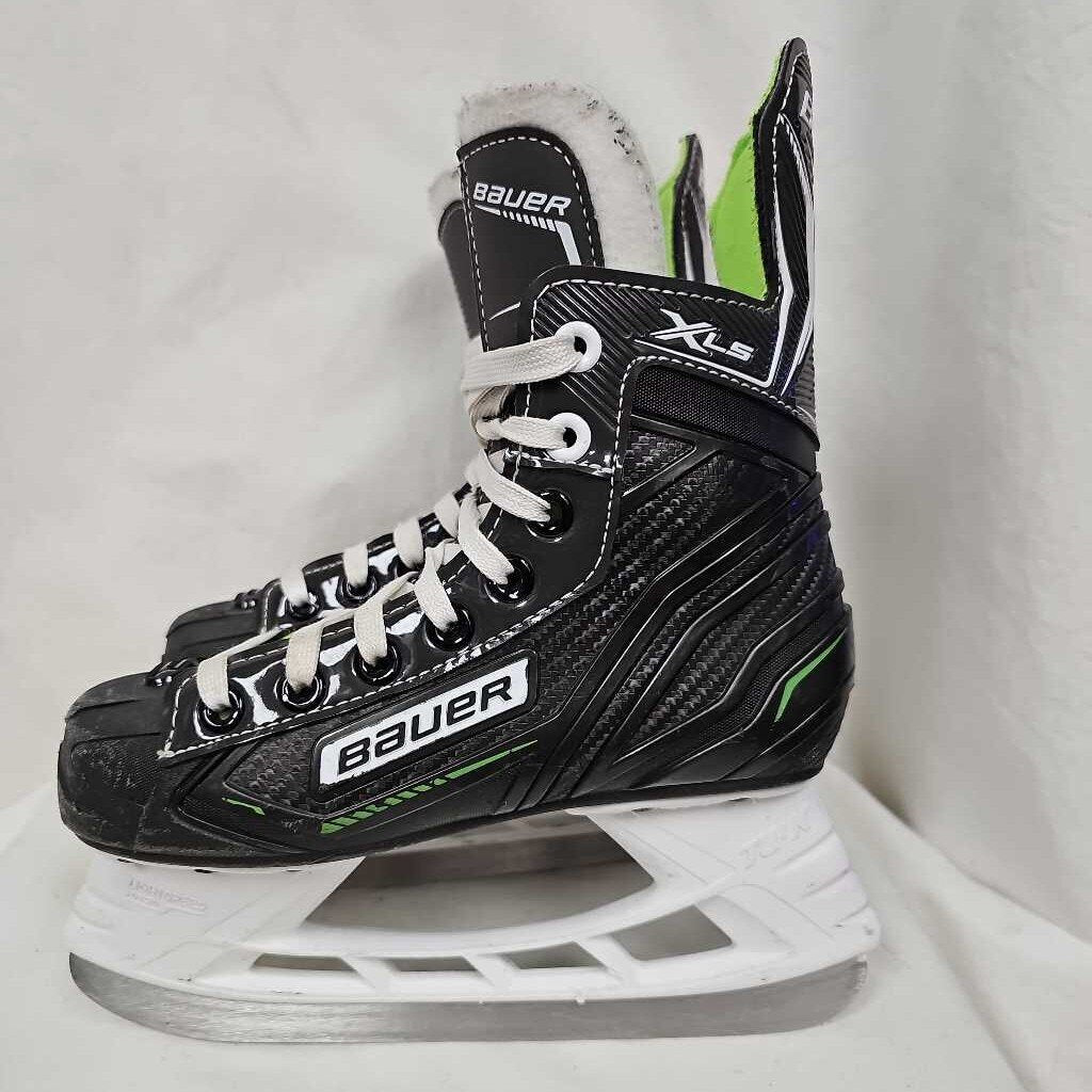 Bauer X-LS Junior Hockey Skates, Size 1.5