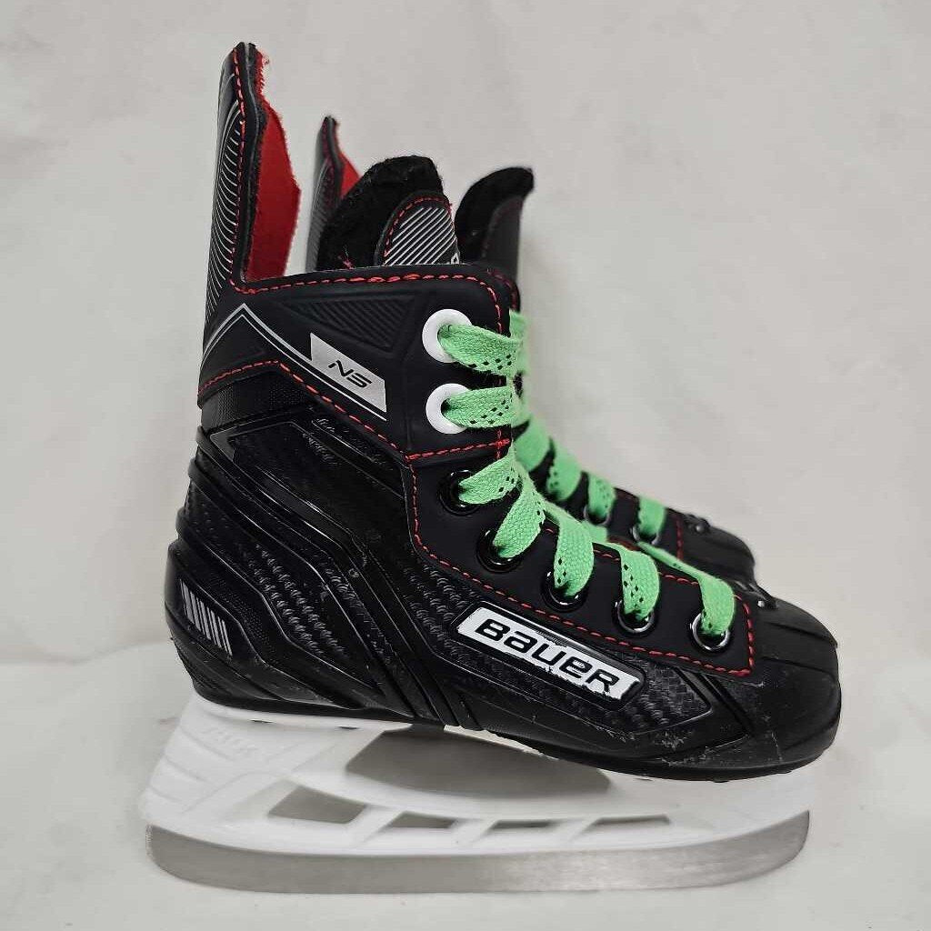 Bauer NS Youth Hockey Skates, Size Y9