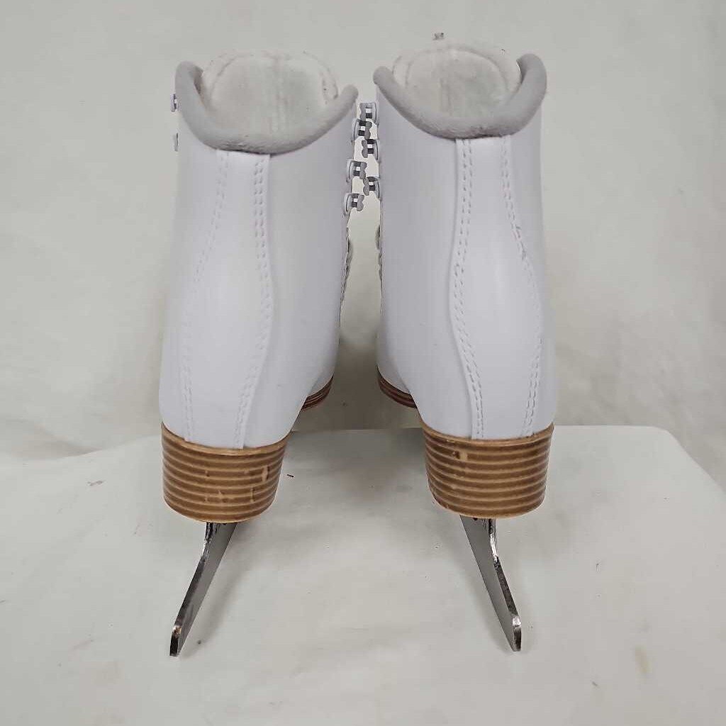 Jackson Classic 200 Figure Skates w/ Mark 1 Blades Size 3