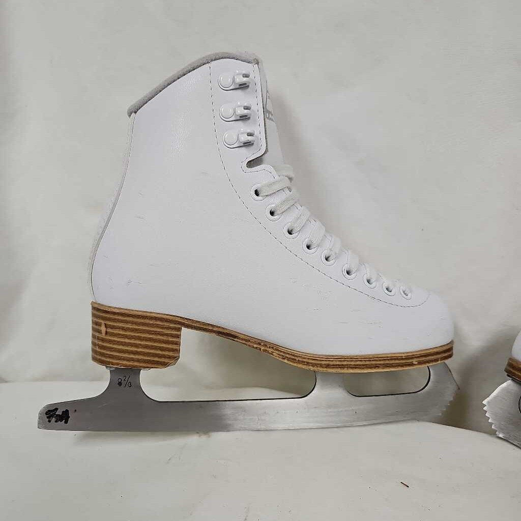 Jackson Classic 200 Figure Skates w/ Mark 1 Blades Size 3