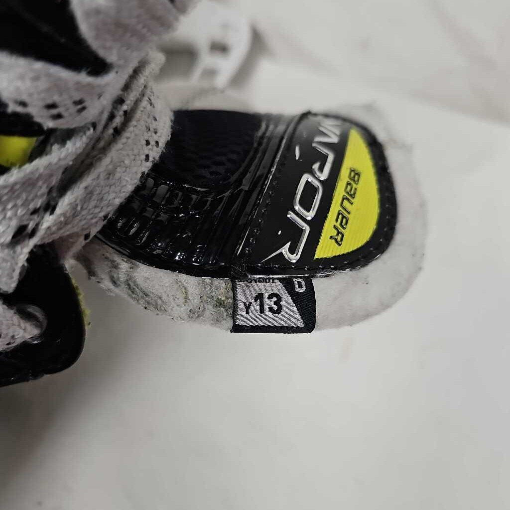 Bauer Vapor 3X Youth Hockey Skates, Size Y13