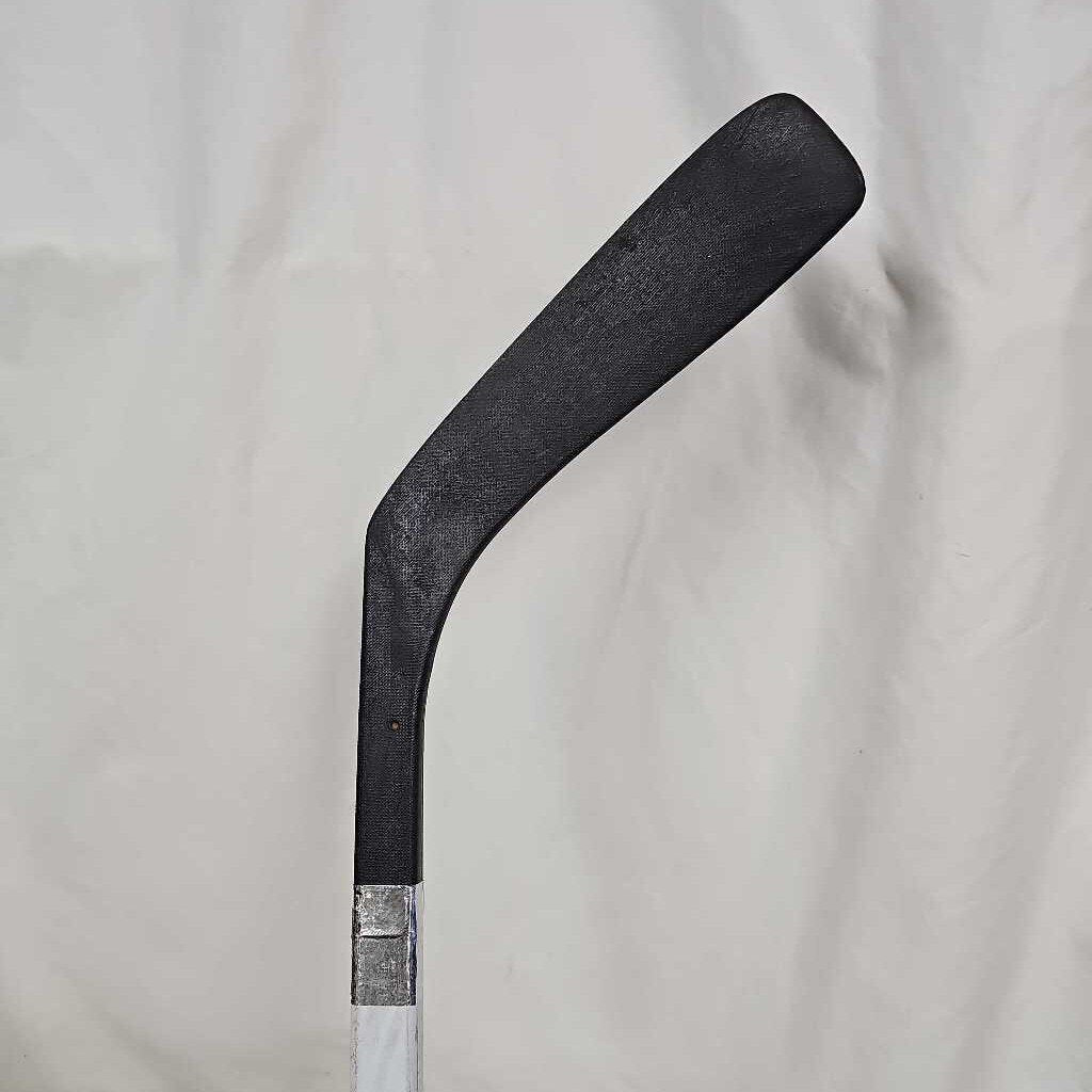 Decathlon 5040 Intermediate Wood Hockey Stick, Right