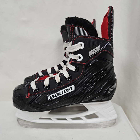 Bauer NS Youth Hockey Skates, Size Y11