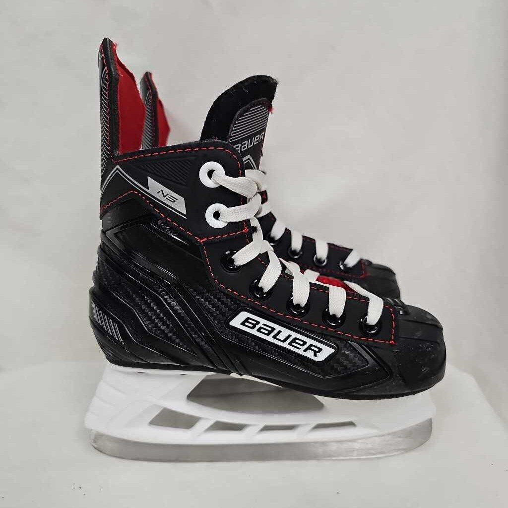 Bauer NS Youth Hockey Skates, Size Y11