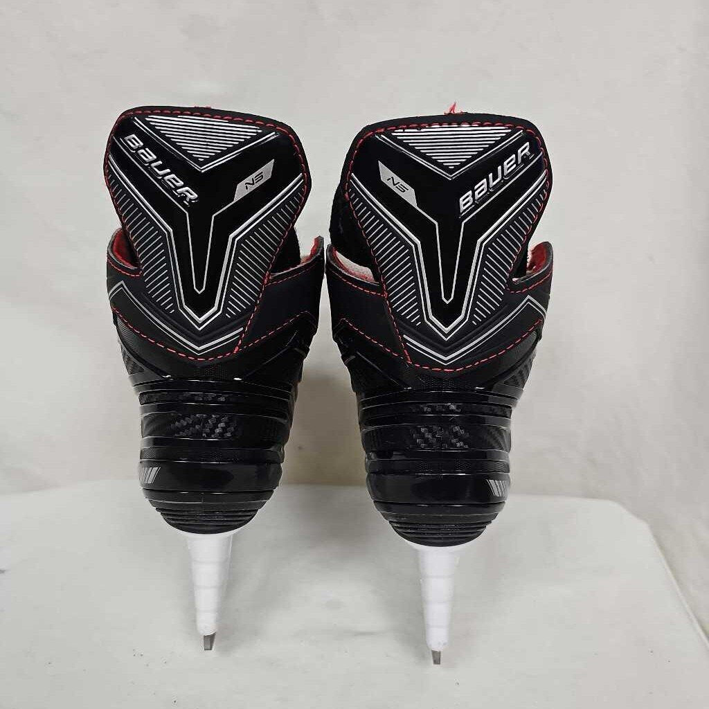 Bauer NS Youth Hockey Skates, Size Y11