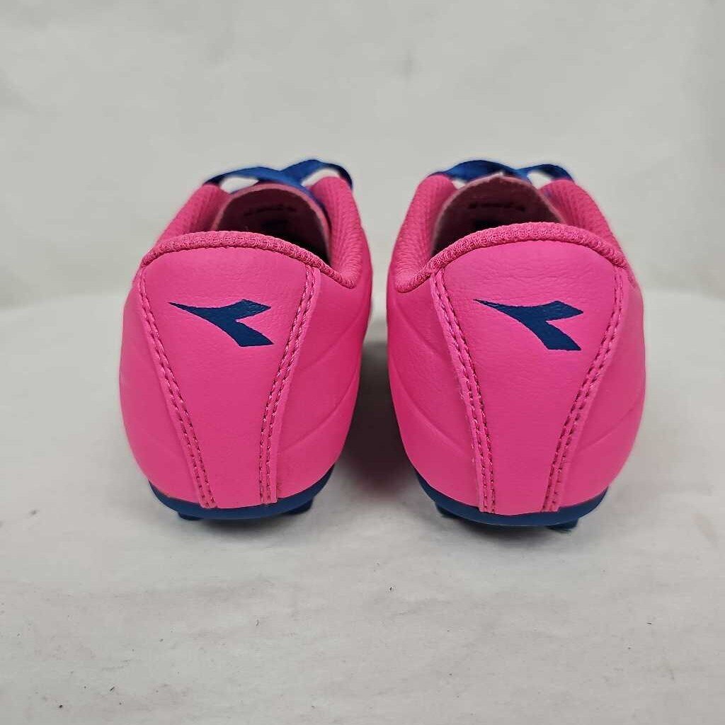 Diadora Youth Soccer Cleats, Size Y11