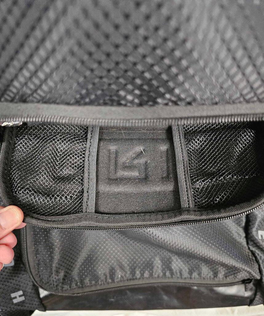 GRIT Flex Hockey Tower Bag, 33"