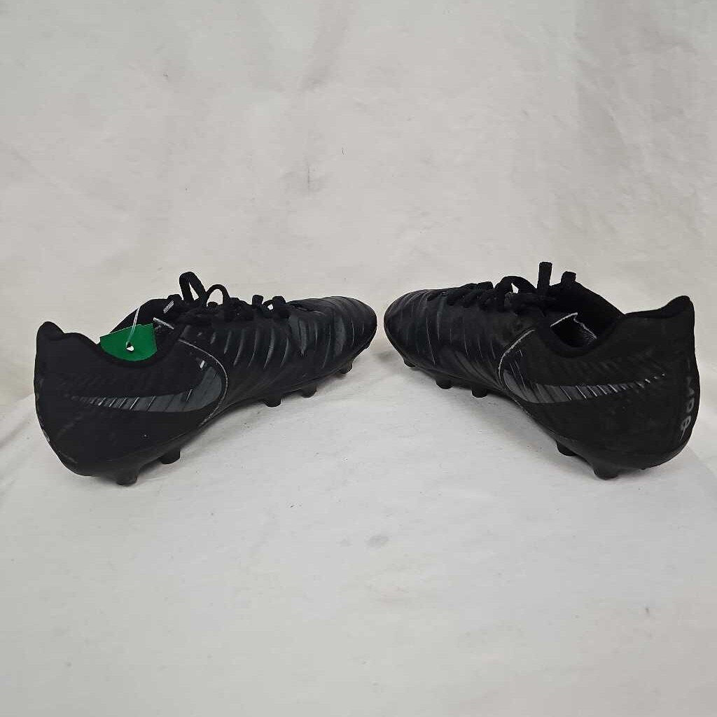 Nike Tiempo Kid's Soccer Cleats, Size 2