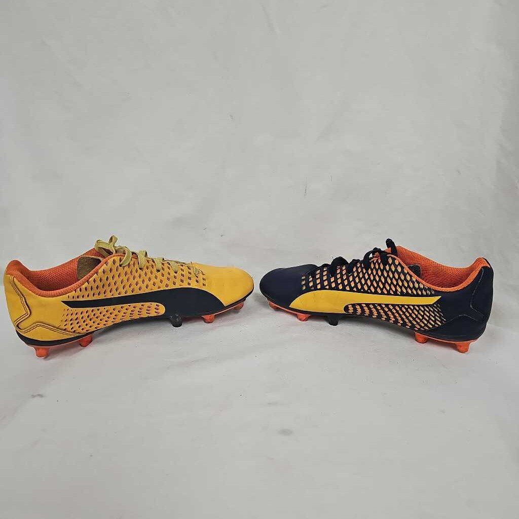 Puma Kid's Soccer Cleats, Size 3