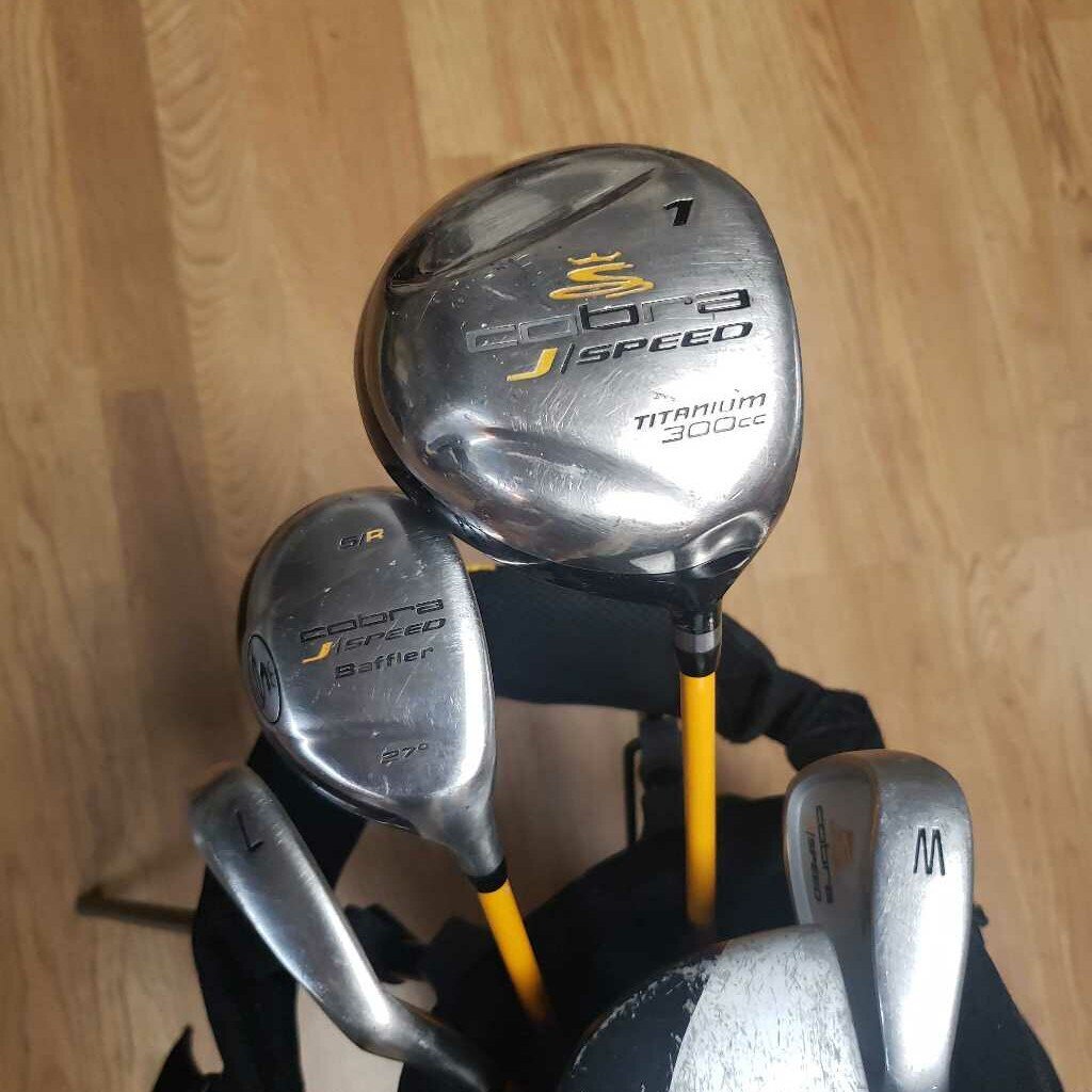 Cobra J/Speed Junior Golf Set