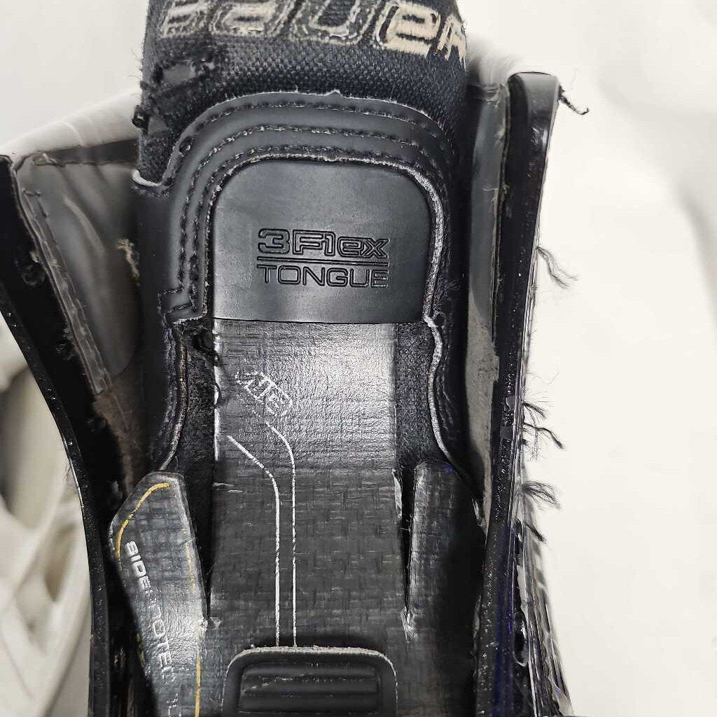 Bauer Supreme TotalOne MX3 Hockey Skates, Size 6
