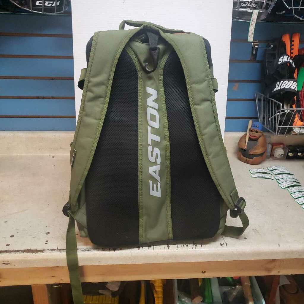 Easton Camo Baseball/Softball Backpack
