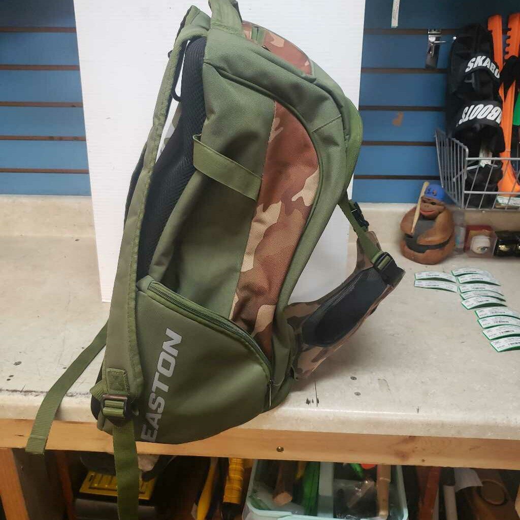 Easton Camo Baseball/Softball Backpack