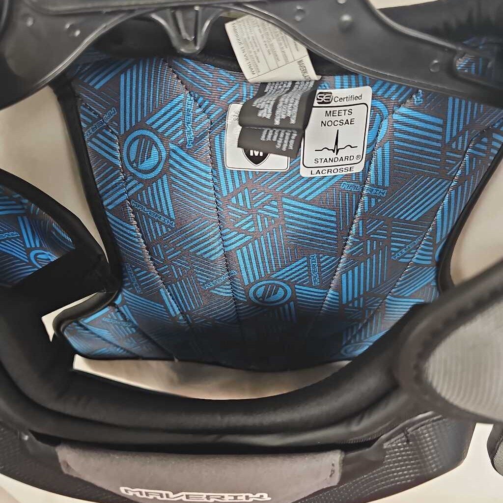 Maverik Charger 2.0 Lacrosse Shoulder Pads, Size Medium