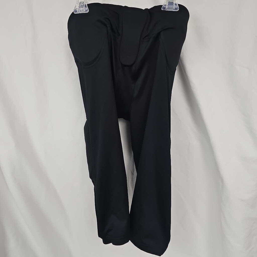 Under Armour Integrated Football Pants, Size Boys XL