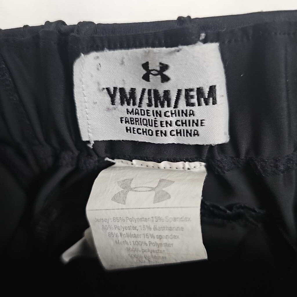 Under Armour Integrated Football Pants, Size Boys Medium