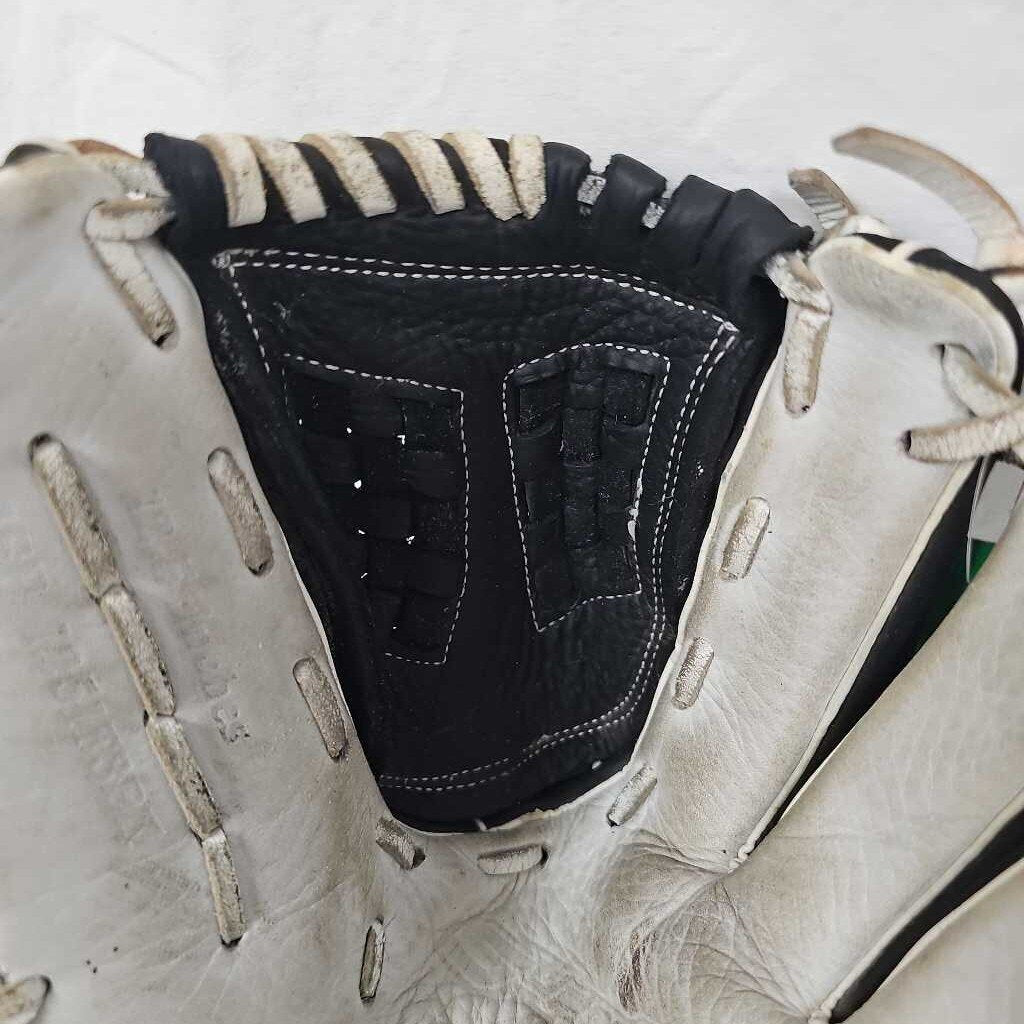 Mizuno Supreme Series Fastpitch Softball Glove, 12.5" RHT