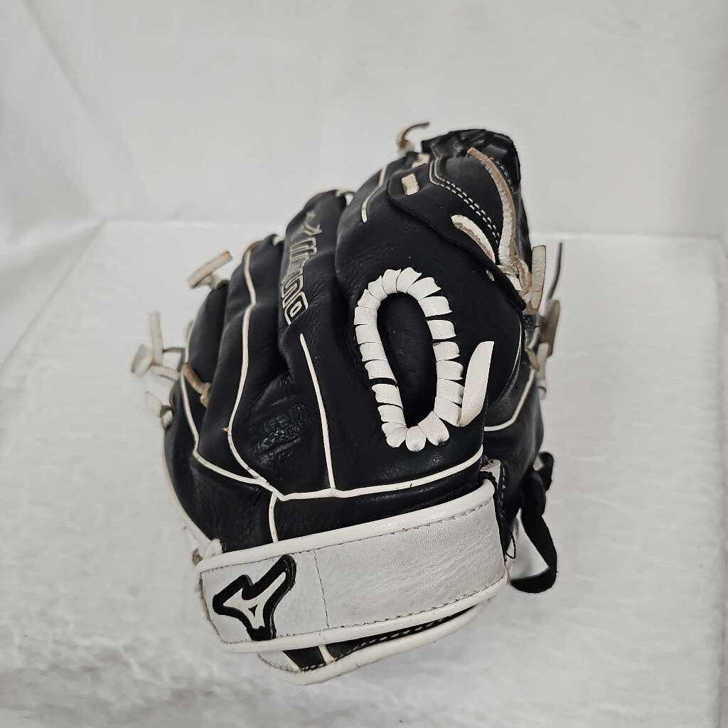 Mizuno Supreme Series Fastpitch Softball Glove, 12.5" RHT