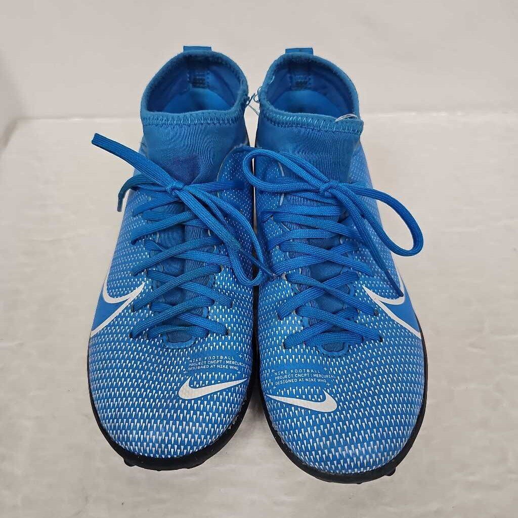 Nike Mercurial Turf Shoes, Size 1.5