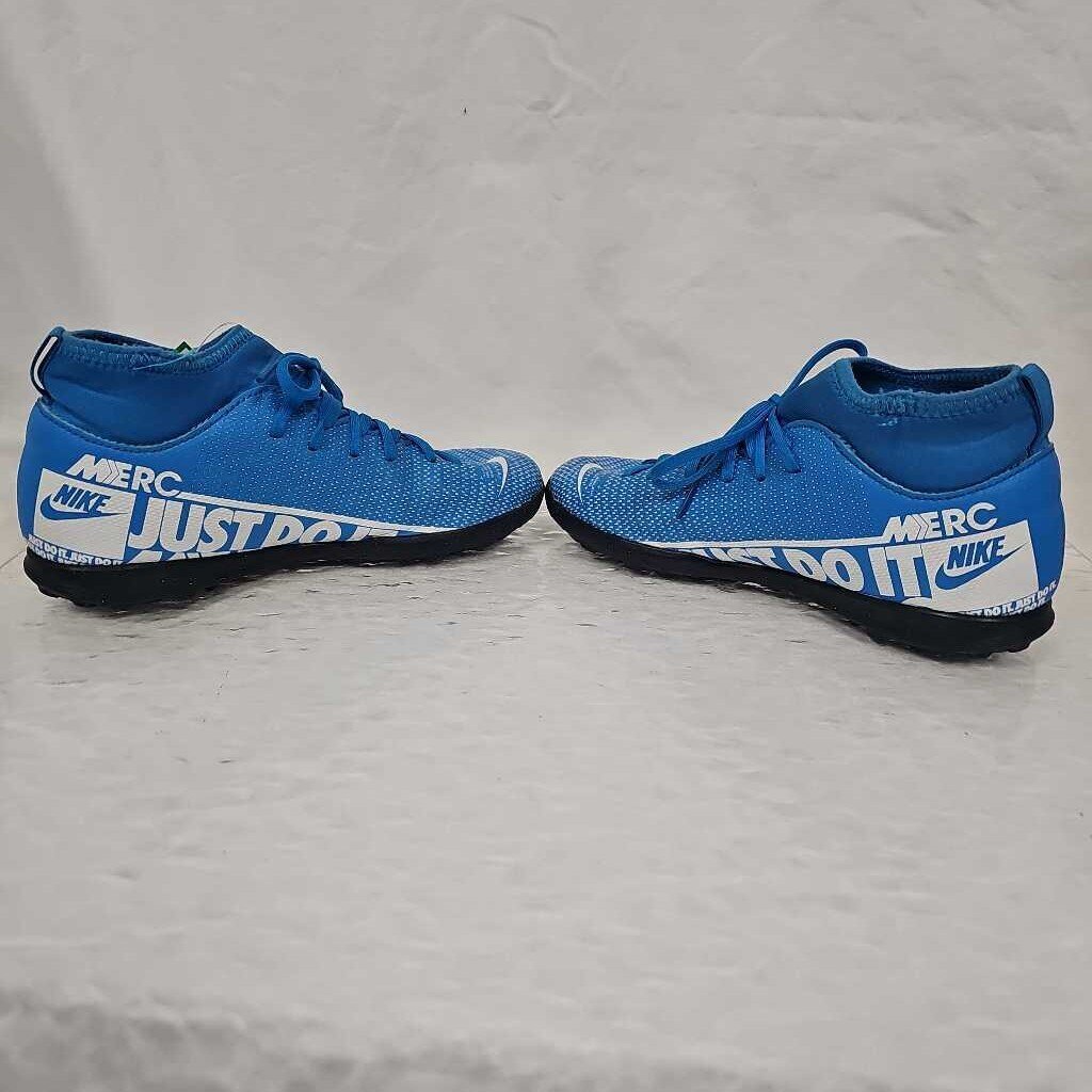 Nike Mercurial Turf Shoes, Size 1.5