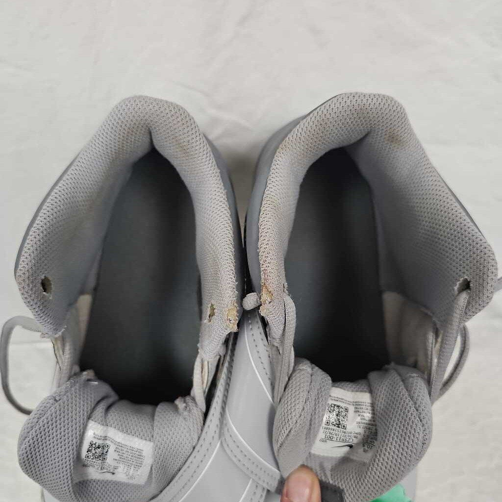 Nike Keystone 8 Force Trout Baseball Cleats, Size 10.5