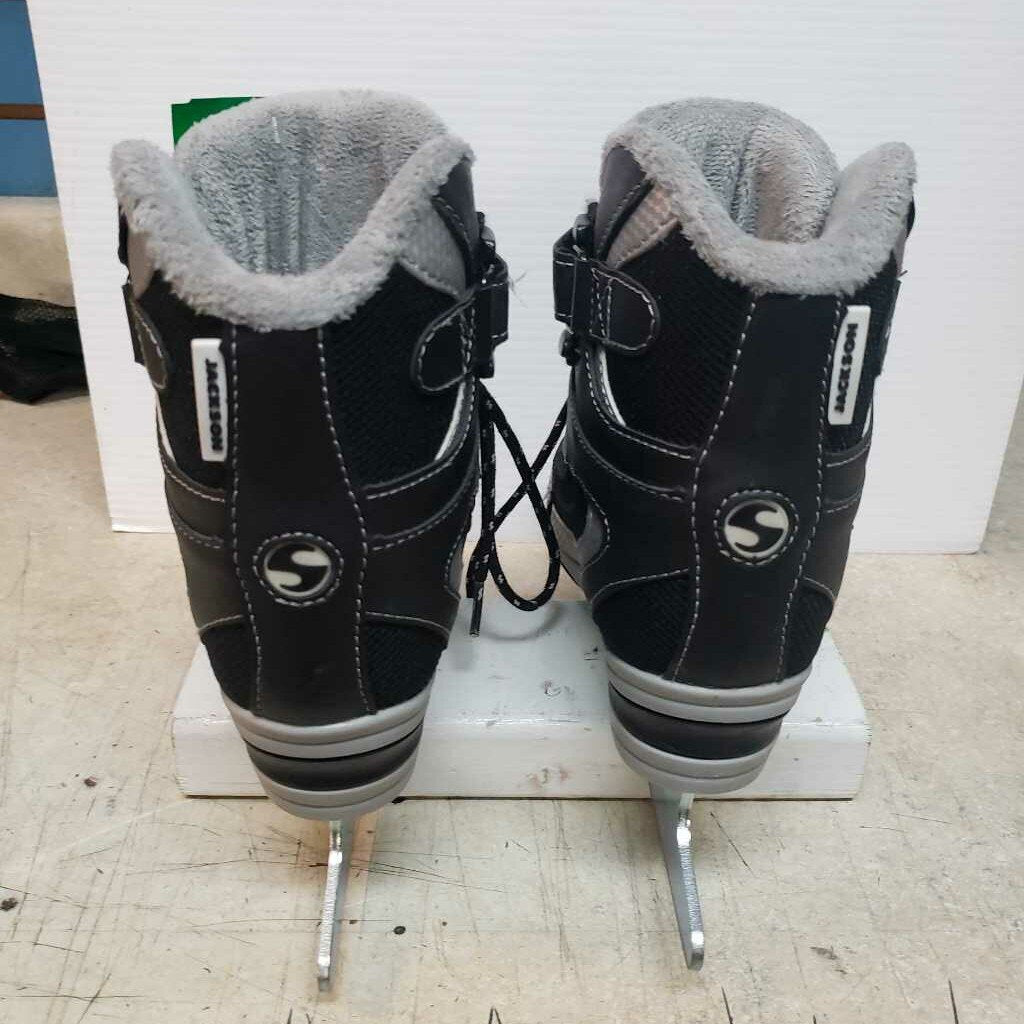 Jackson Ultima Softec Boy's Figure Skates, Size 4