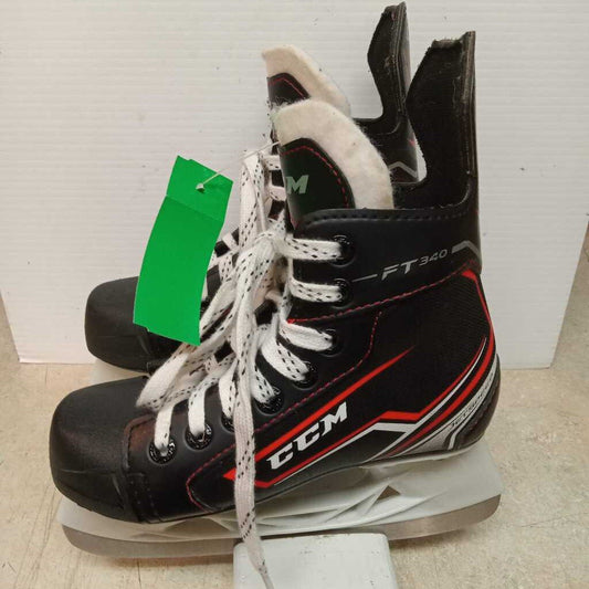 CCM Jetspeed FT340 Junior Hockey SKates, Size 1