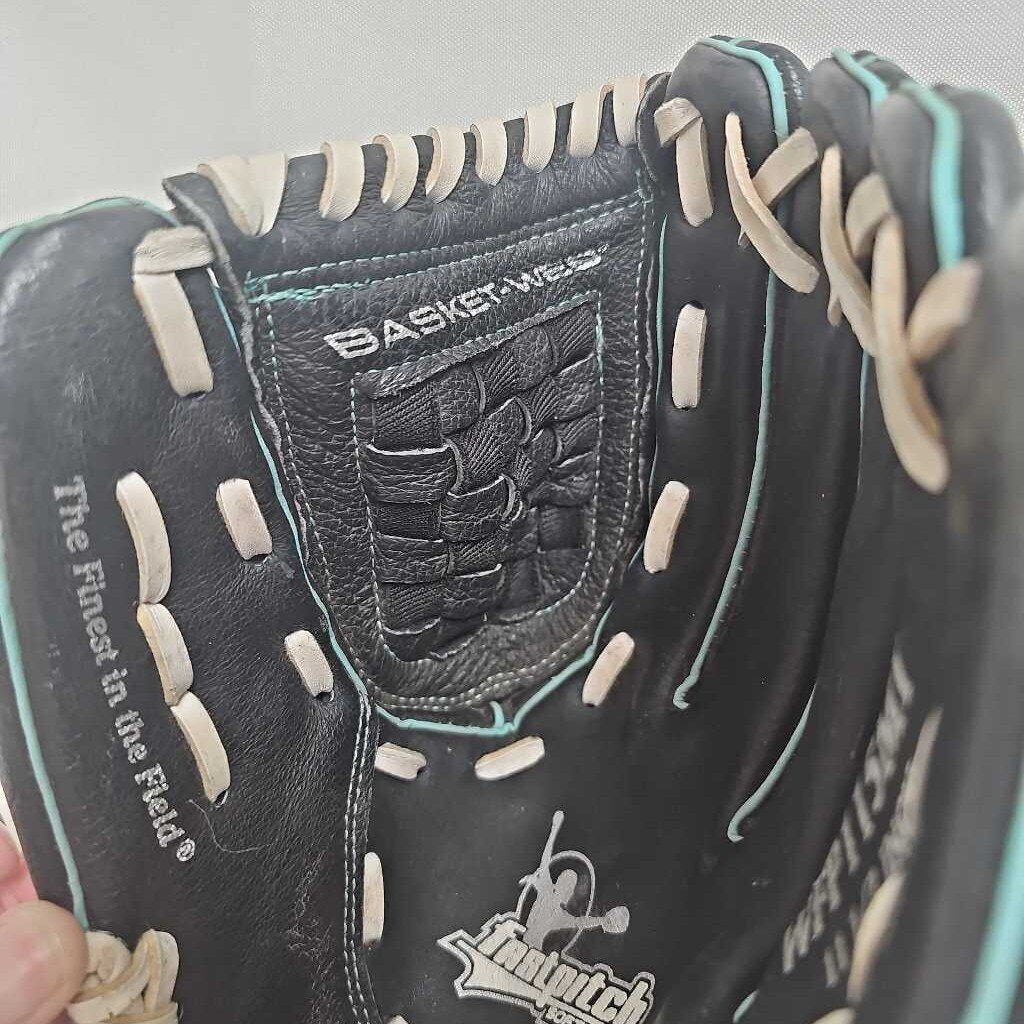 Rawlings Fastpitch Softball Glove, 11.5" RHT