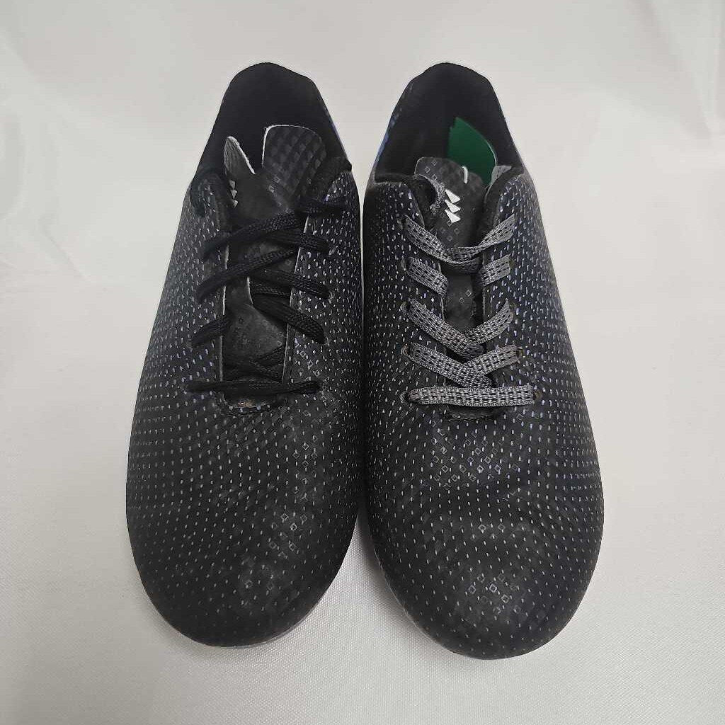 DSG Super Viper Youth Soccer Cleats, Size 1.5